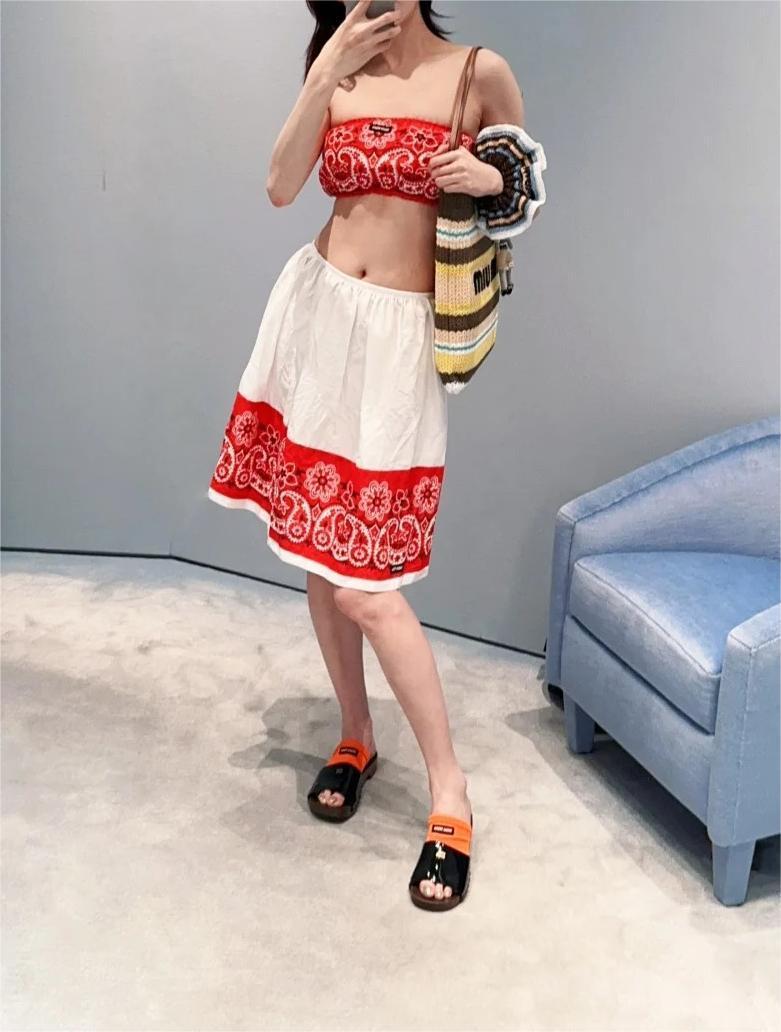 MIU25SS Printed Colorblocked Cotton Half Skirt