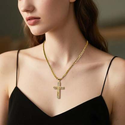 🎉HOLIDAY HAUL SALE✝️Jesus Crucifix Pendant Necklace