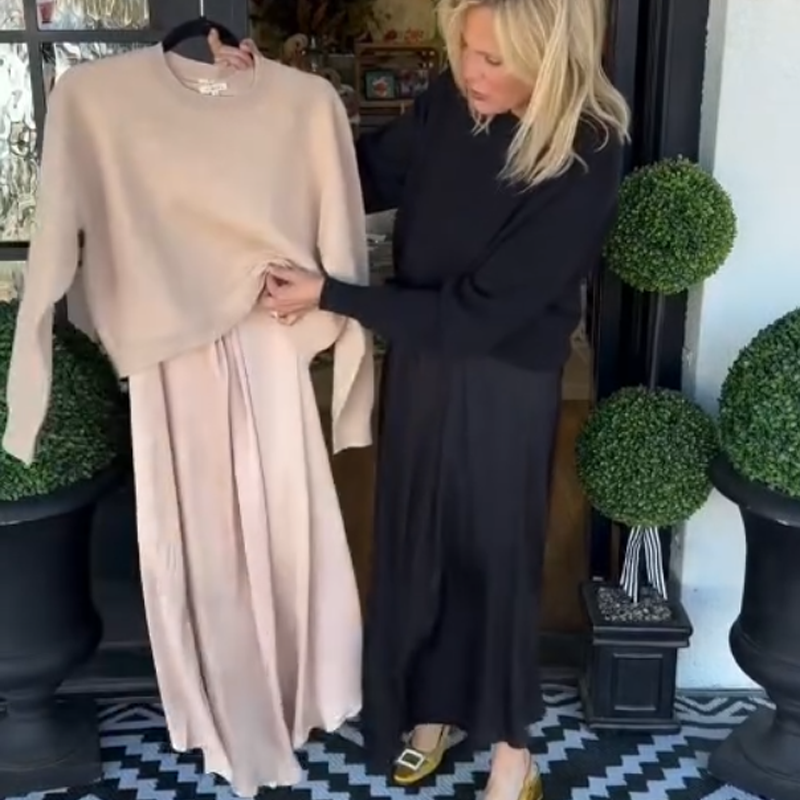 🍂Women's Elegant 2-Piece Set: Twist-Knot Top & Maxi Dress