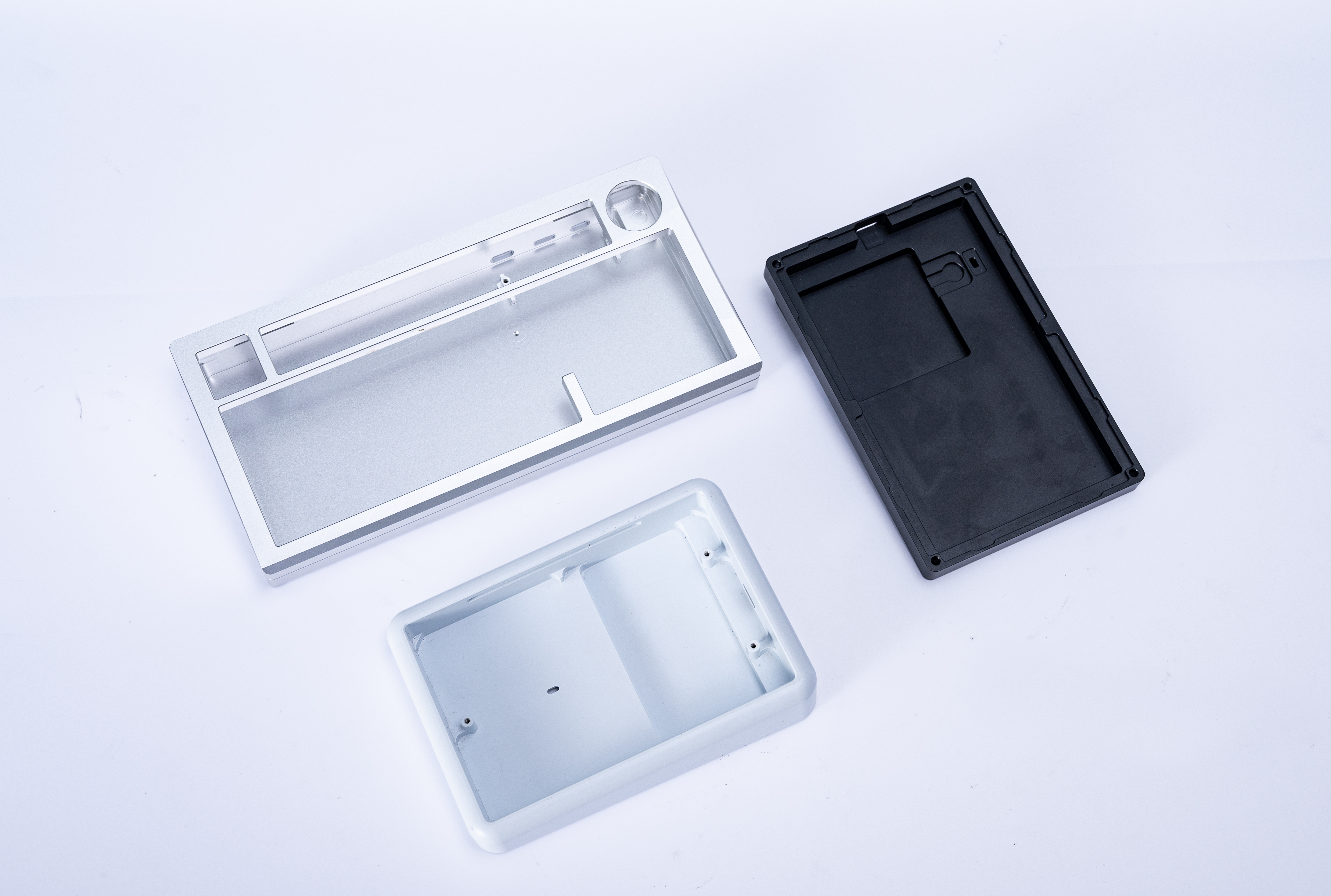 Aluminum alloy housing