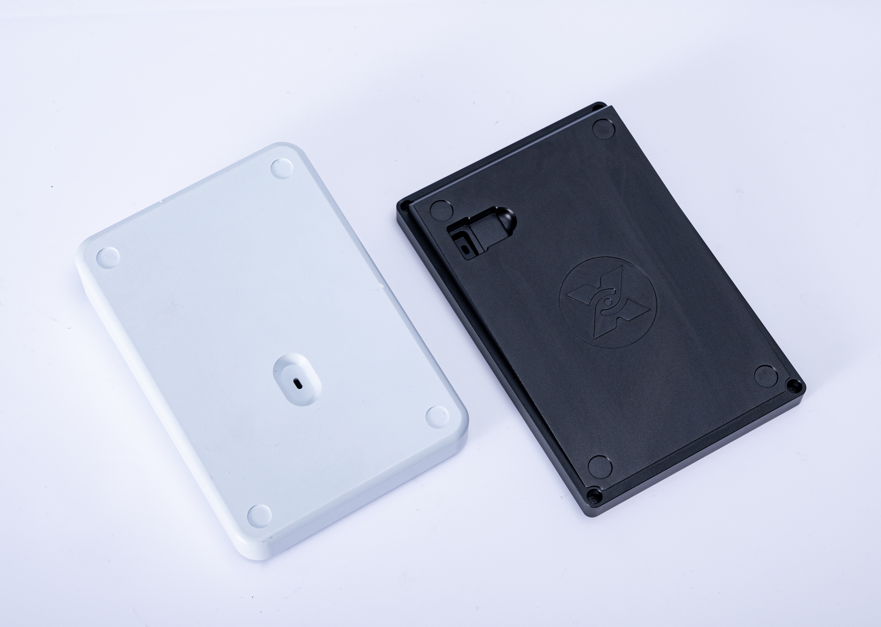 Aluminum alloy housing