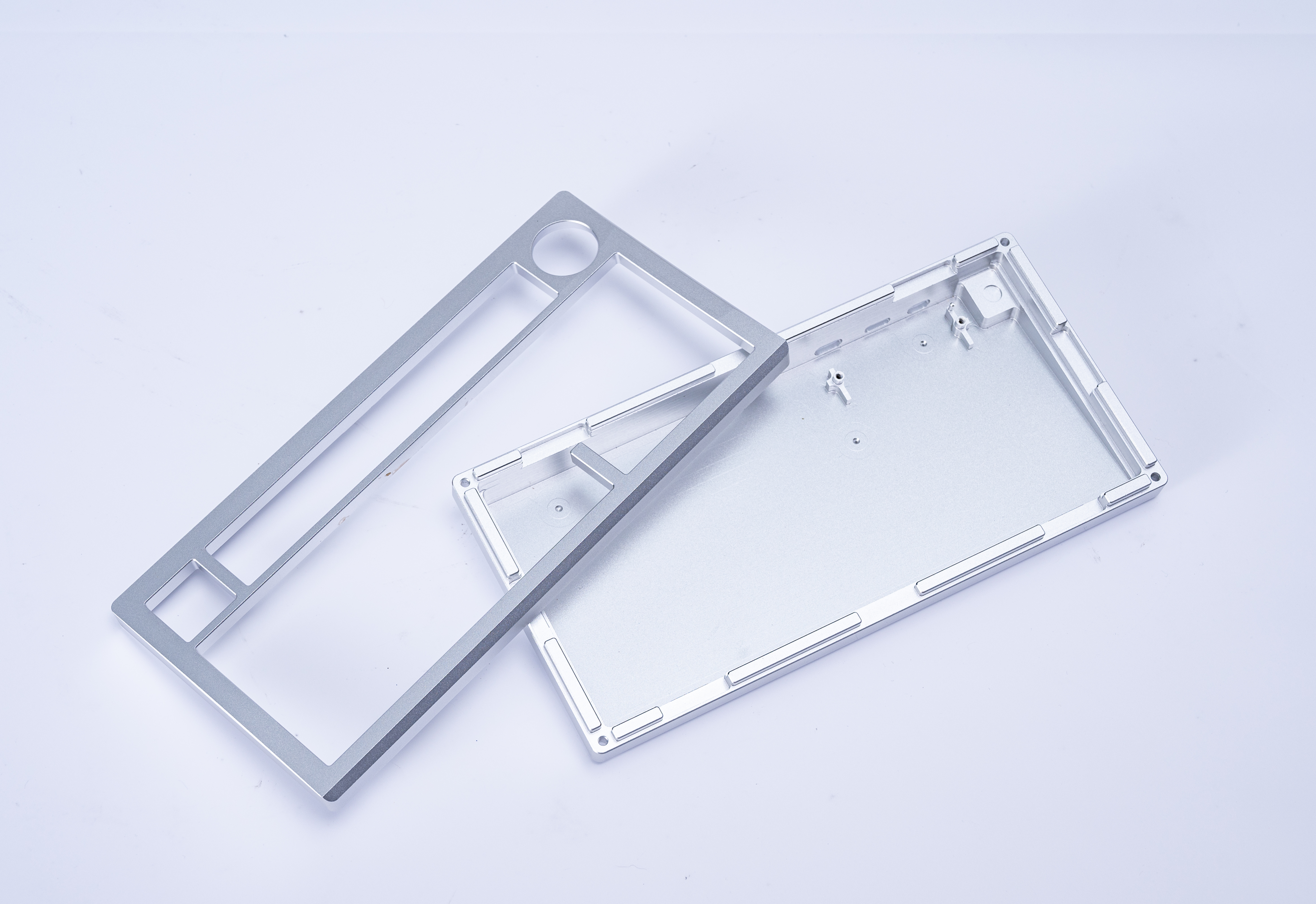 Aluminum alloy housing