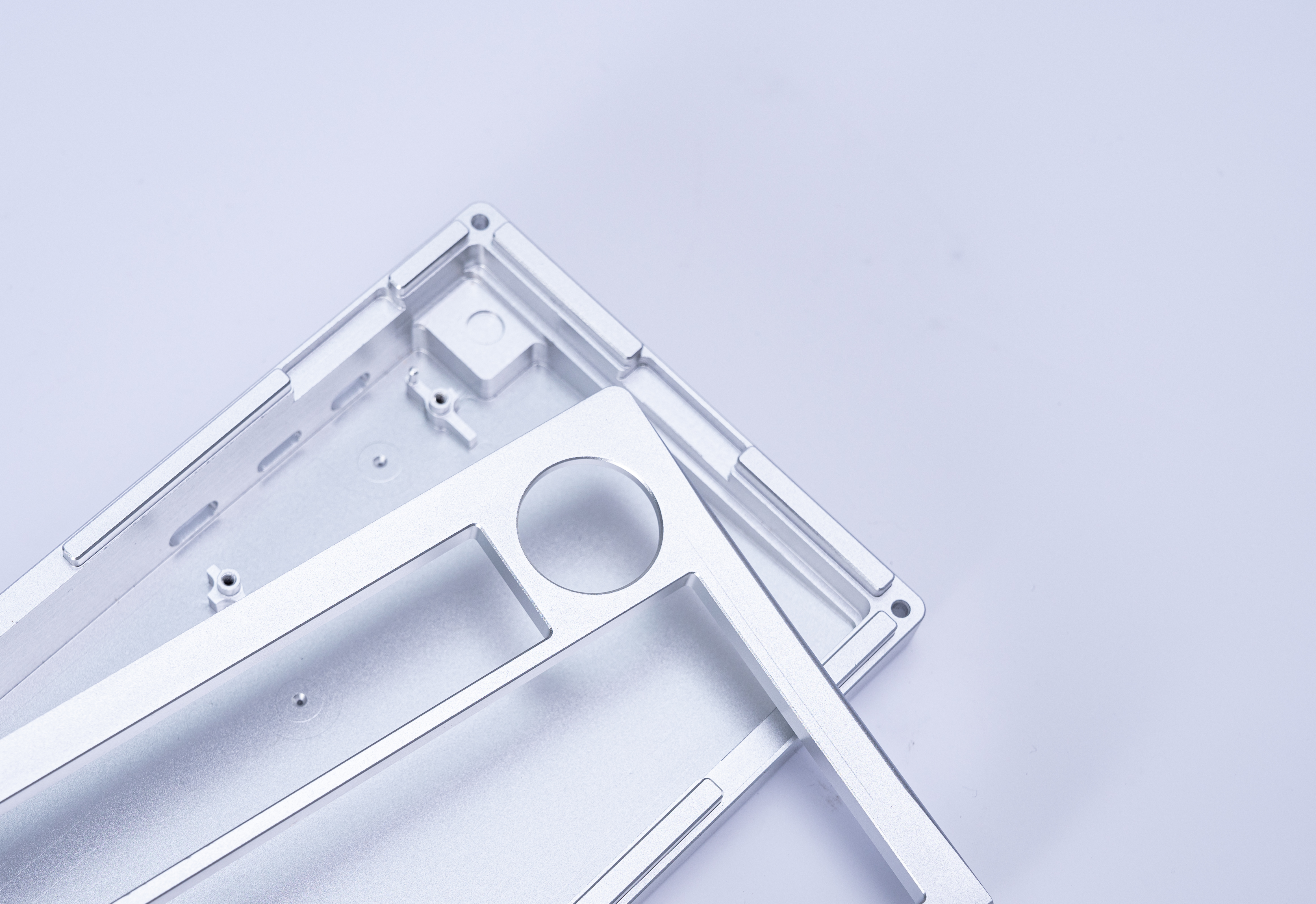 Aluminum alloy housing