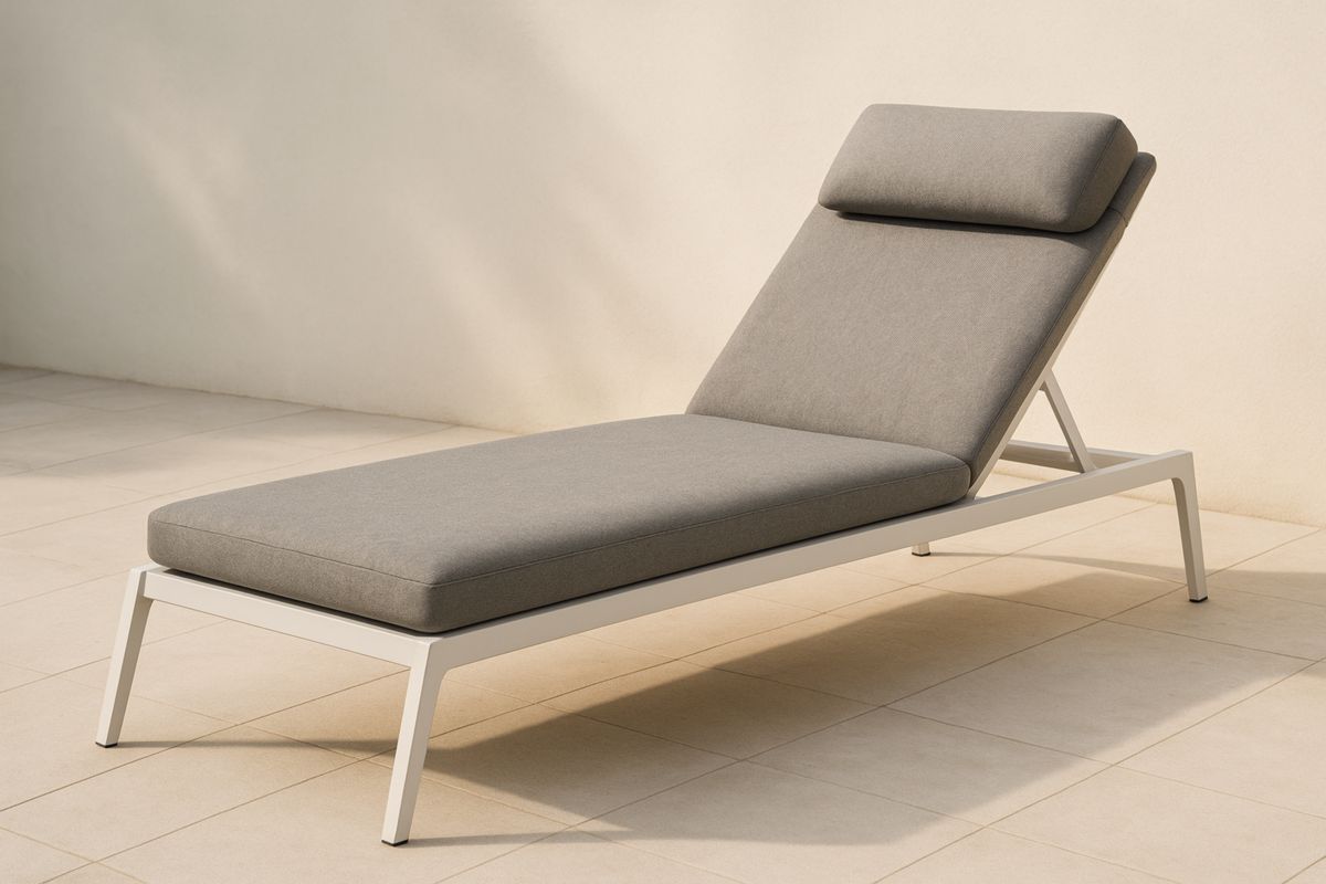 Aluminium Ligbed met Grijze Kussen Outdoor Verstelbaar 200x70x30cm-Cosyeterna