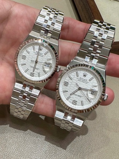 Land-Dweller 36, Oyster, 36 mm, Oystersteel and white gold  Reference 127234