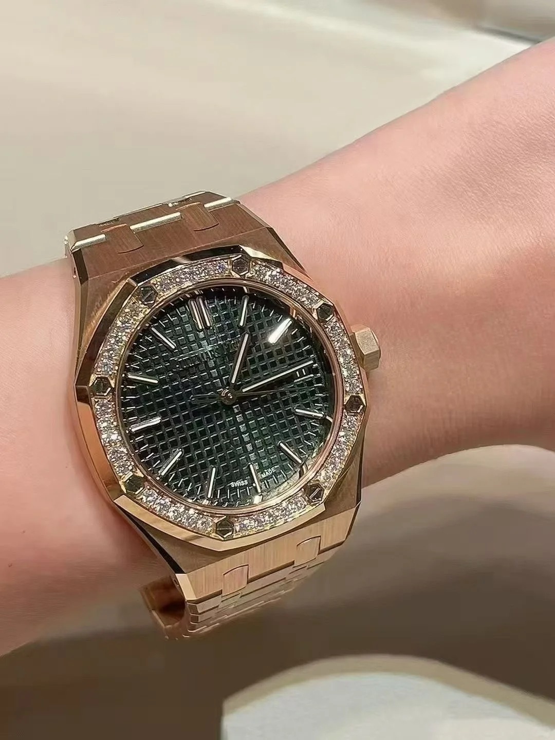 Royal Oak SELFWINDING "50TH ANNIVERSARY" Ref# 15551OR.ZZ.1356OR.03