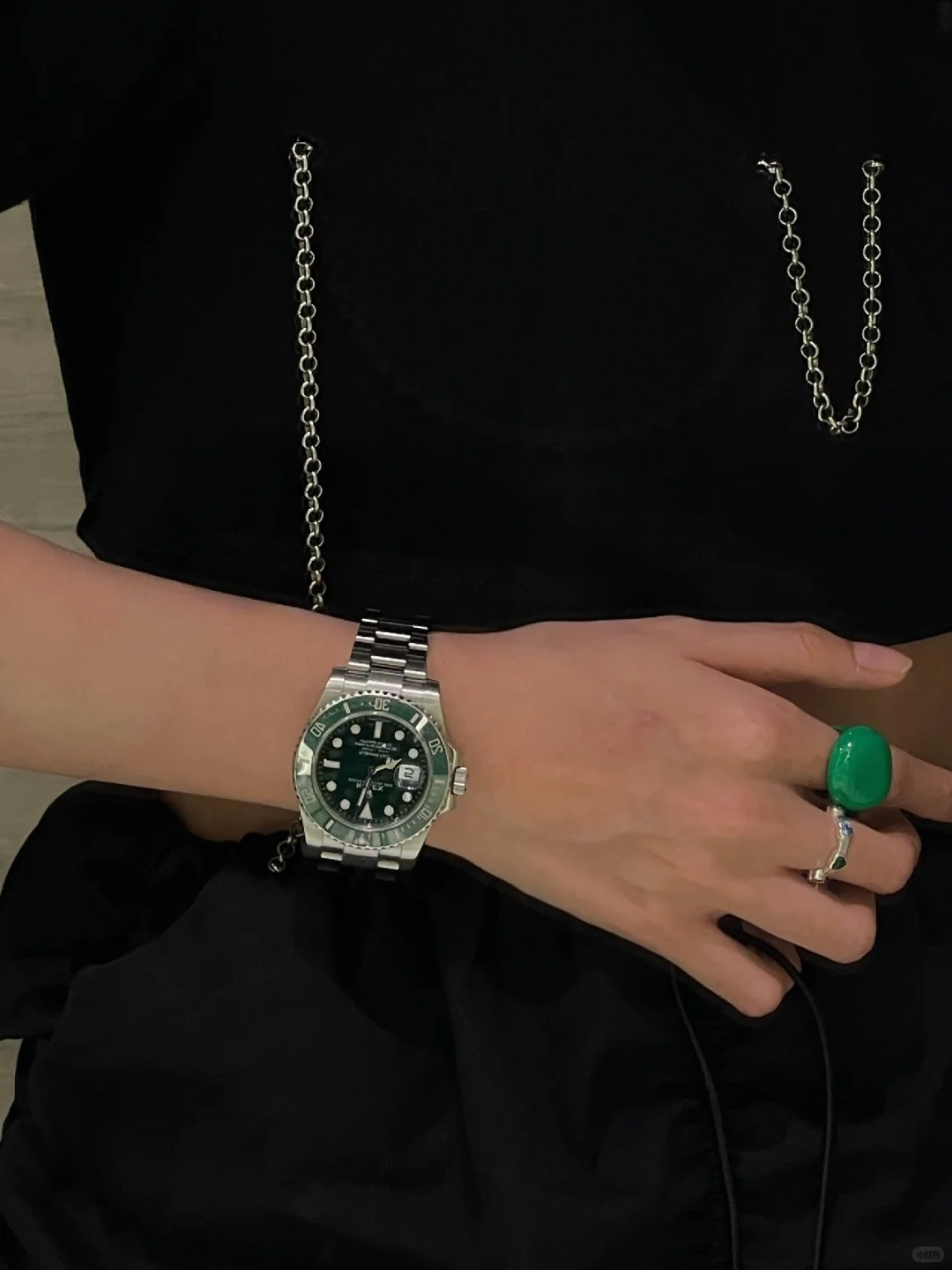 Submariner Date Hulk Oystersteel Men's Watch 116610LV-0002