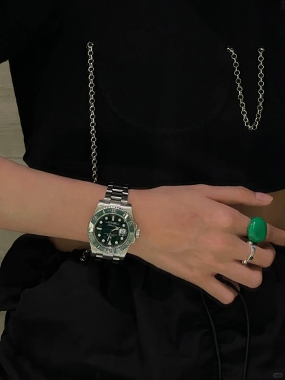 Submariner Date Hulk Oystersteel Men's Watch 116610LV-0002