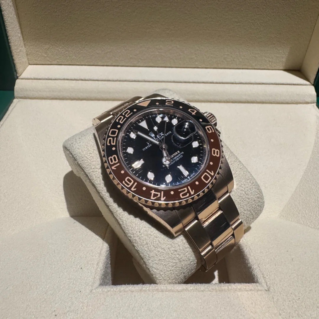 GMT-Master II Root Beer Rose Gold 126715CHNR