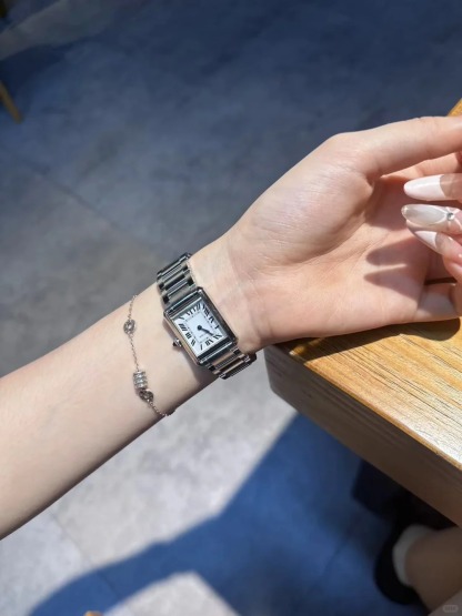 TANK MUST WATCH SMALL MODEL