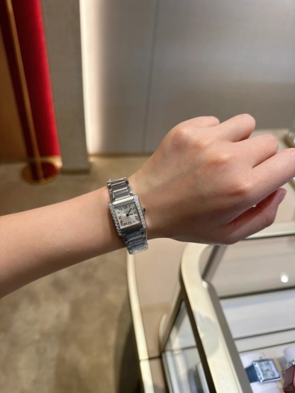 TANK FRANCAISE WATCH MEDIUM MODEL