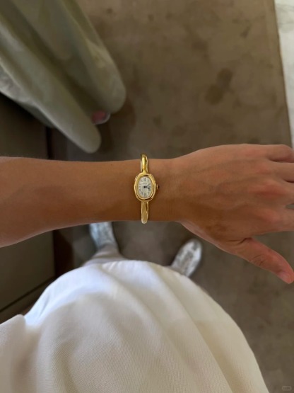 BAIGNOIRE WATCH, Mini Model, Yellow Gold, Size 15 - 17