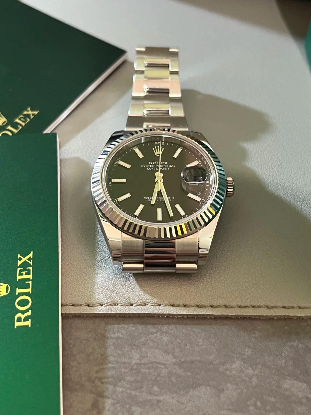 Datejust 41 Black Dial Oyster Bracelet Men's Watch 126334-0017