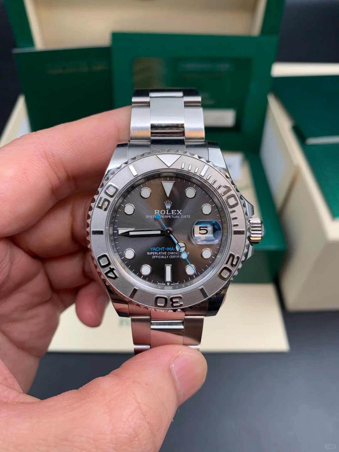 Yacht-Master 40 Platinum Bezel Men's Watch 126622-0001