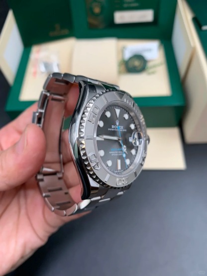 Yacht-Master 40 Platinum Bezel Men's Watch 126622-0001