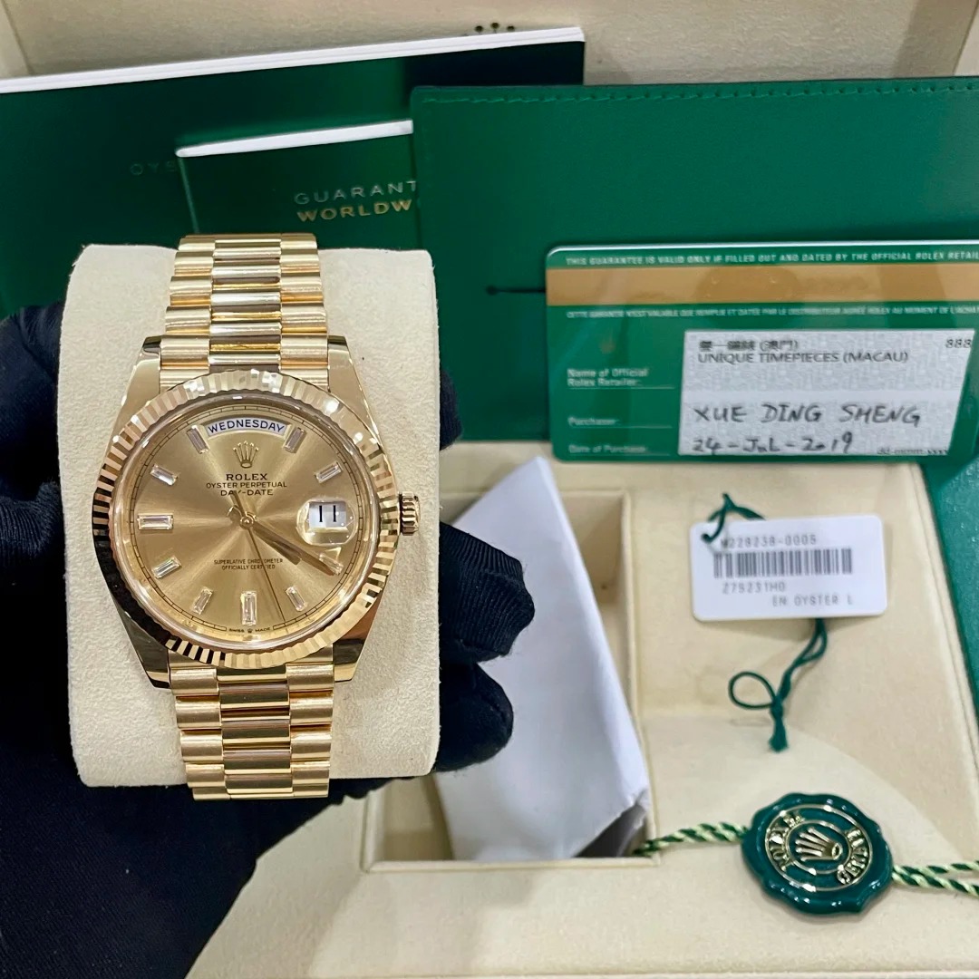 Day-Date 40 Solid 18k Yellow Gold Watch M228238-0005