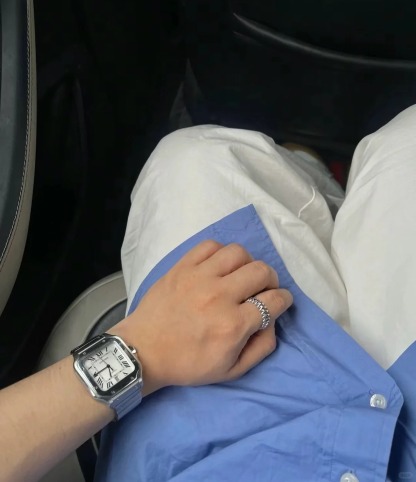 SANTOS DE , LARGE MODEL And Leather Bracelets