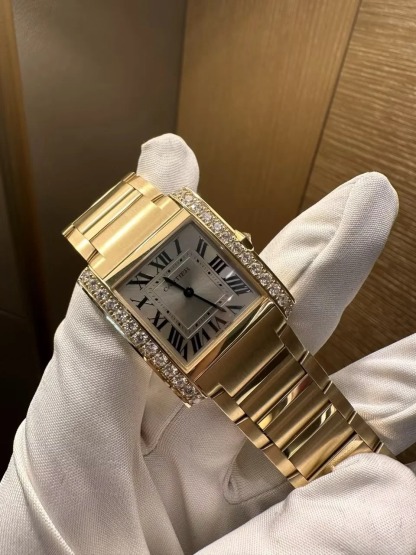 TANK FRANCAISE WATCH MEDIUM MODEL