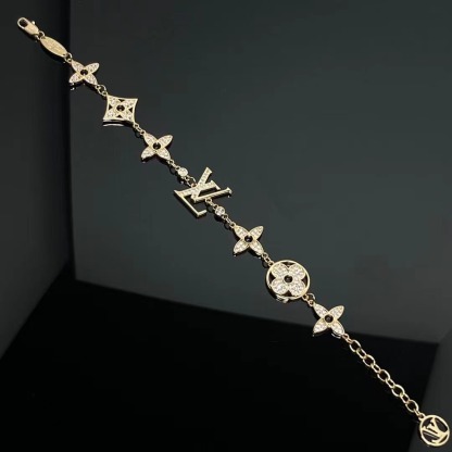 Diamond Blossom bracelet, diamonds