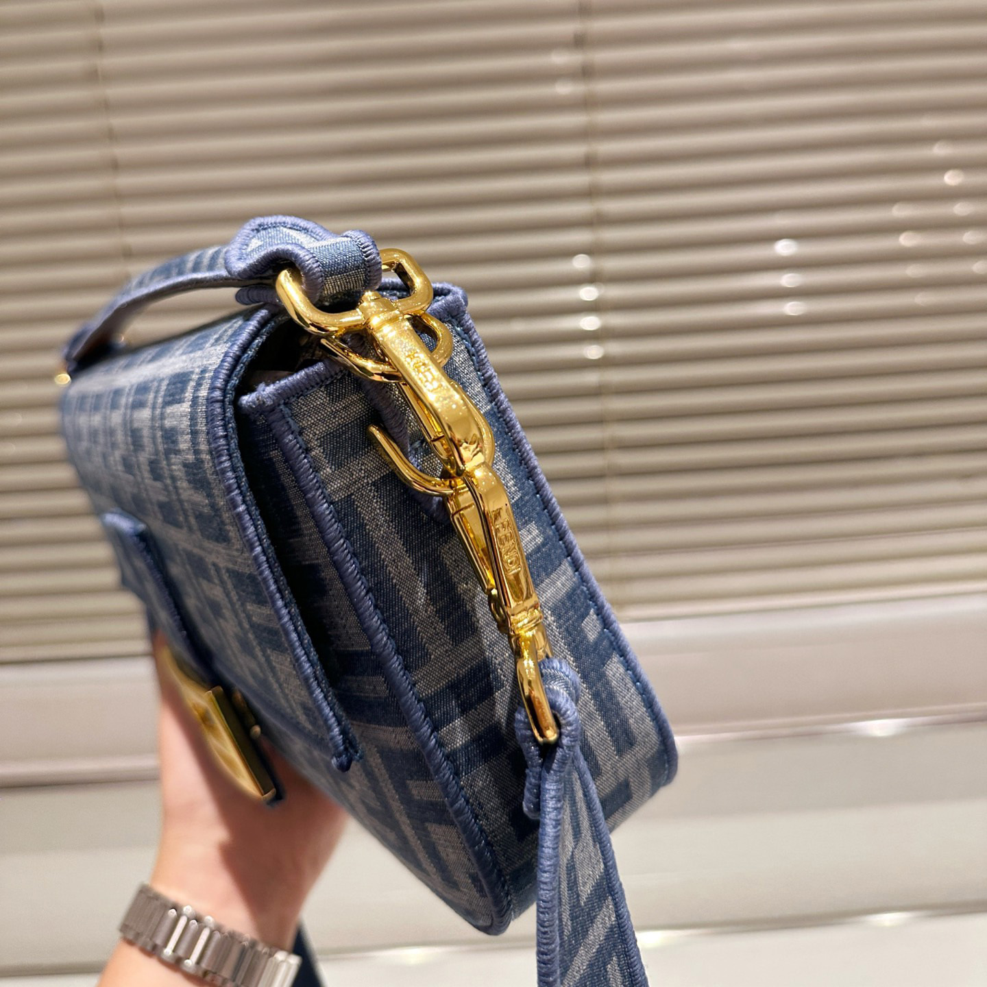 Baguette Medium