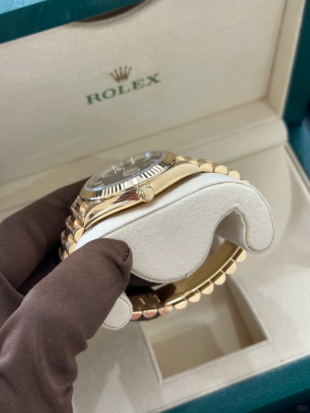 Day-Date 40 Yellow Gold Black Dial Watch 228238-0004