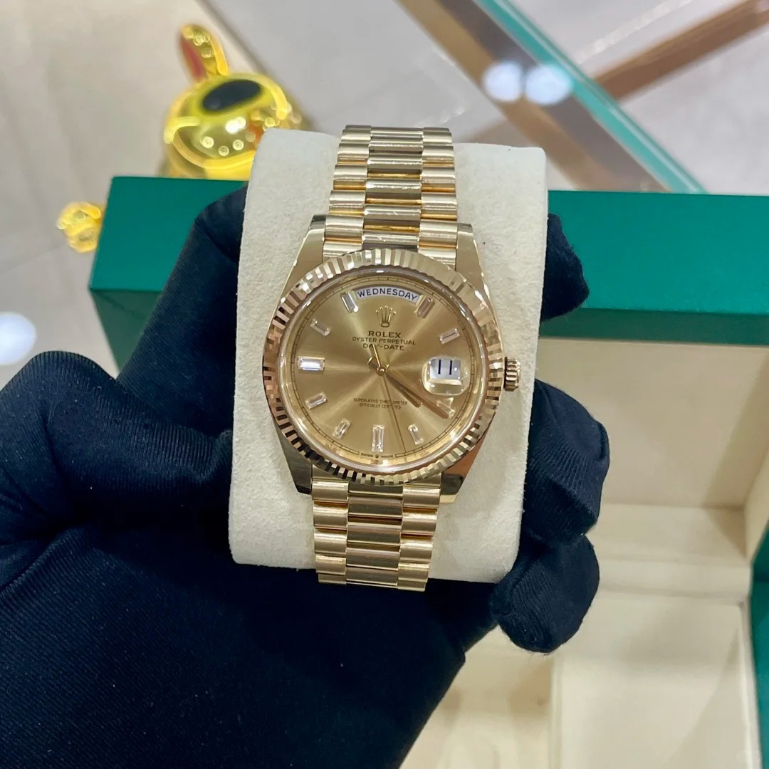 Day-Date 40 Solid 18k Yellow Gold Watch M228238-0005