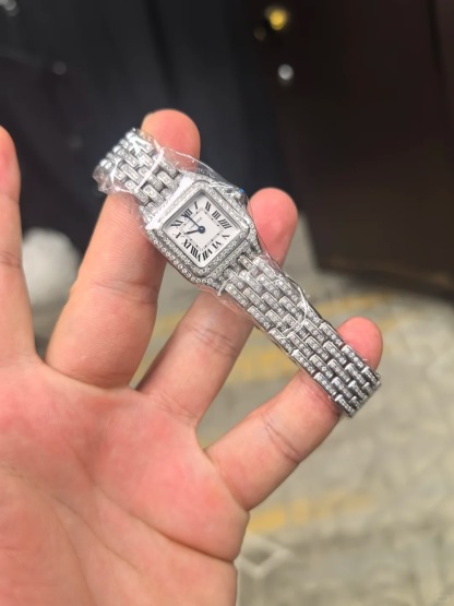 PANTHERE DE  WATCH SMALL MODEL