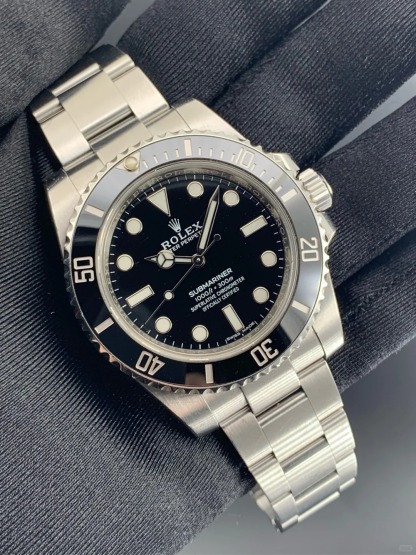 Submariner Men's Luxury Diver Watch Black Dial 114060-0002