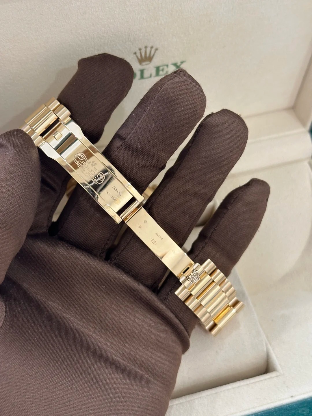 Day-Date 40 Yellow Gold Black Dial Watch 228238-0004