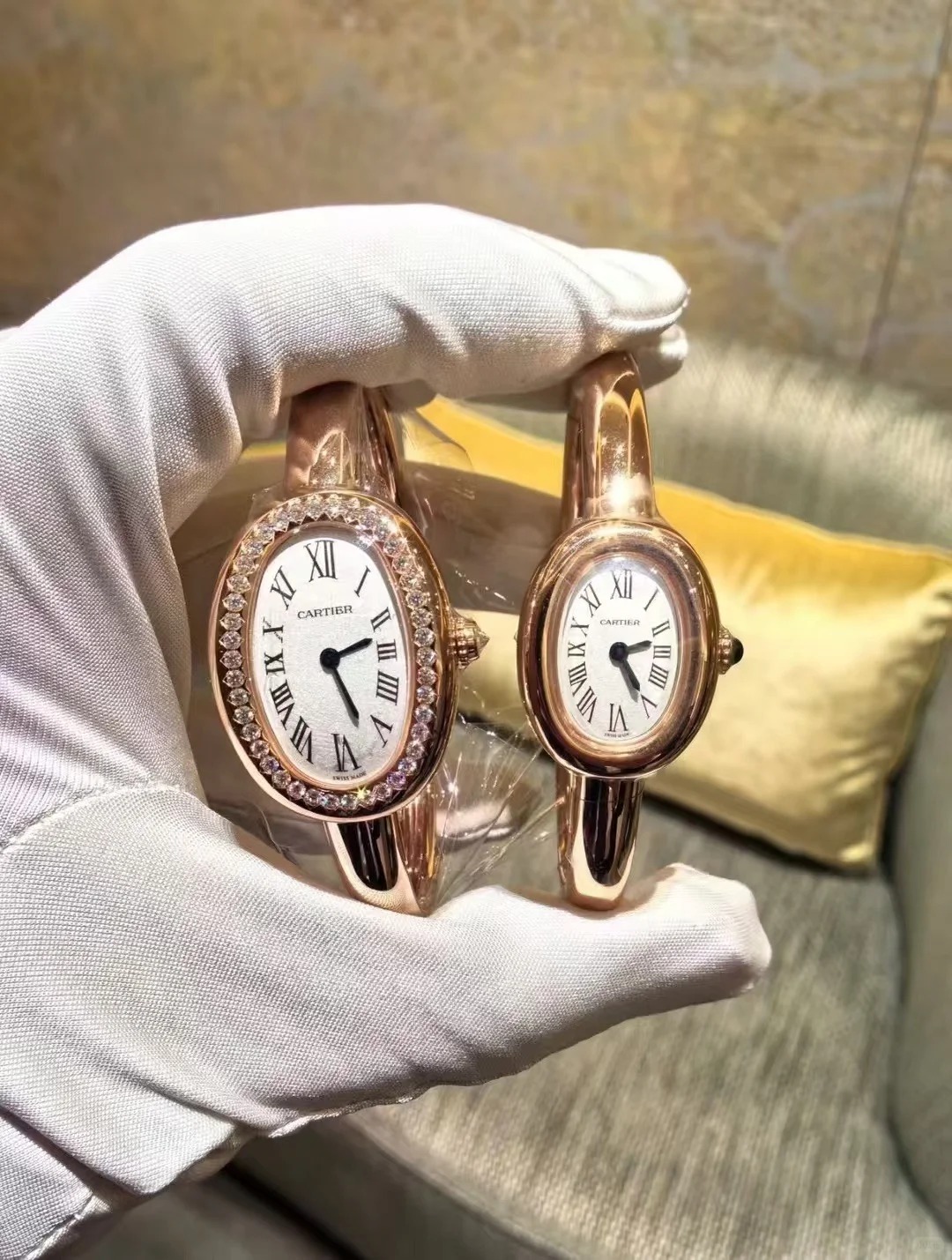 BAIGNOIRE WATCH, Small Model With 42 Diamonds, Rose Gold, Size 15 - 17