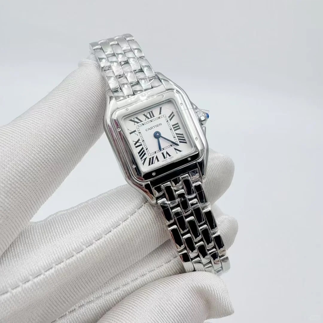 PANTHERE DE WATCH SMALL MODEL