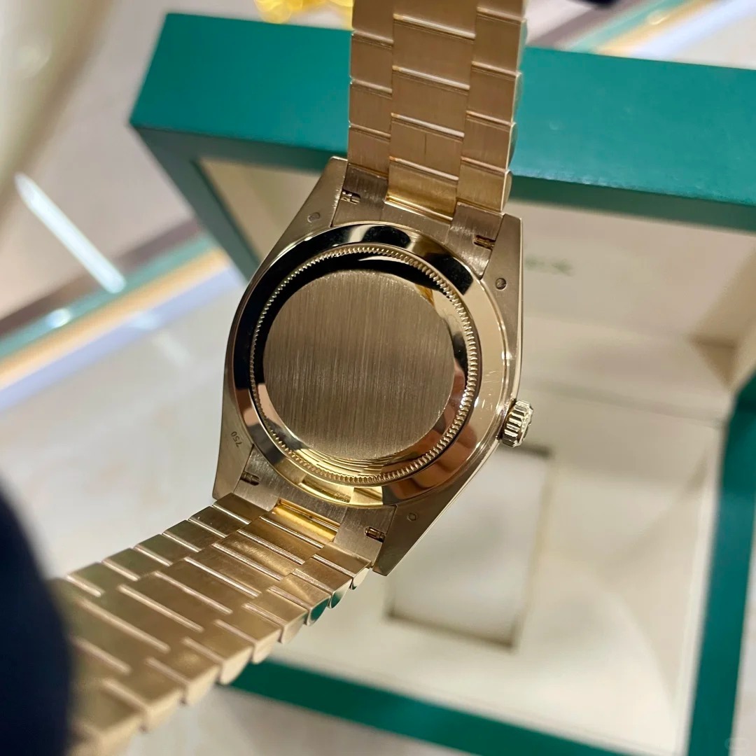 Day-Date 40 Solid 18k Yellow Gold Watch M228238-0005