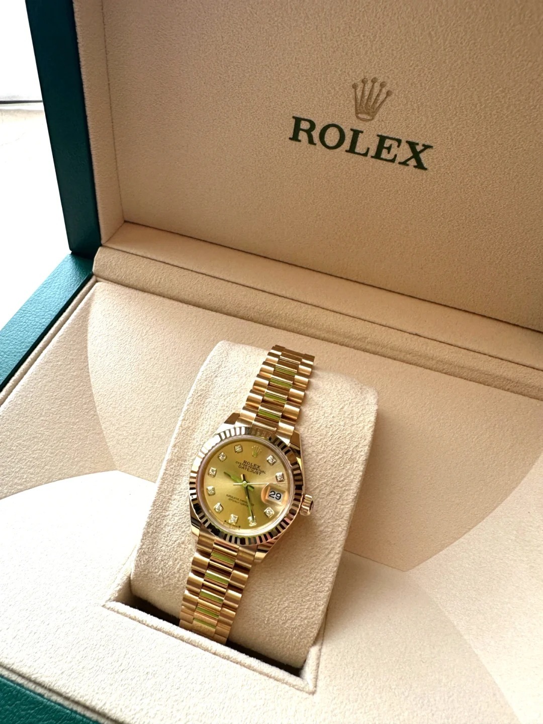 Oyster, 31 mm, yellow gold Reference 278278