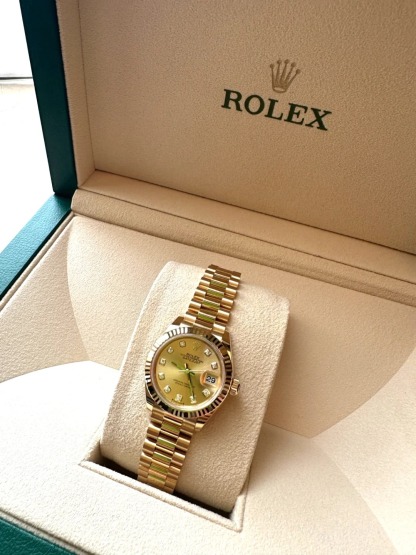 Oyster, 31 mm, yellow gold Reference 278278