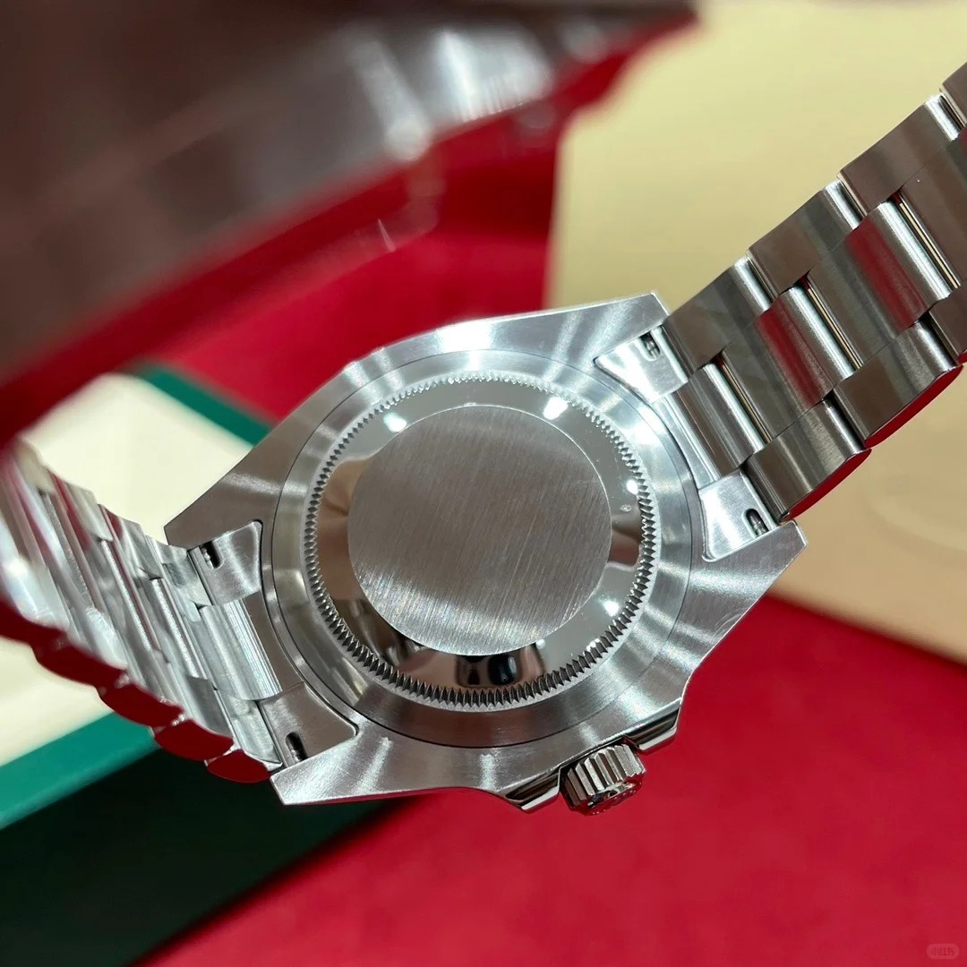 Submariner Date Starbucks Green Bezel Men's Watch 126610LV-0002