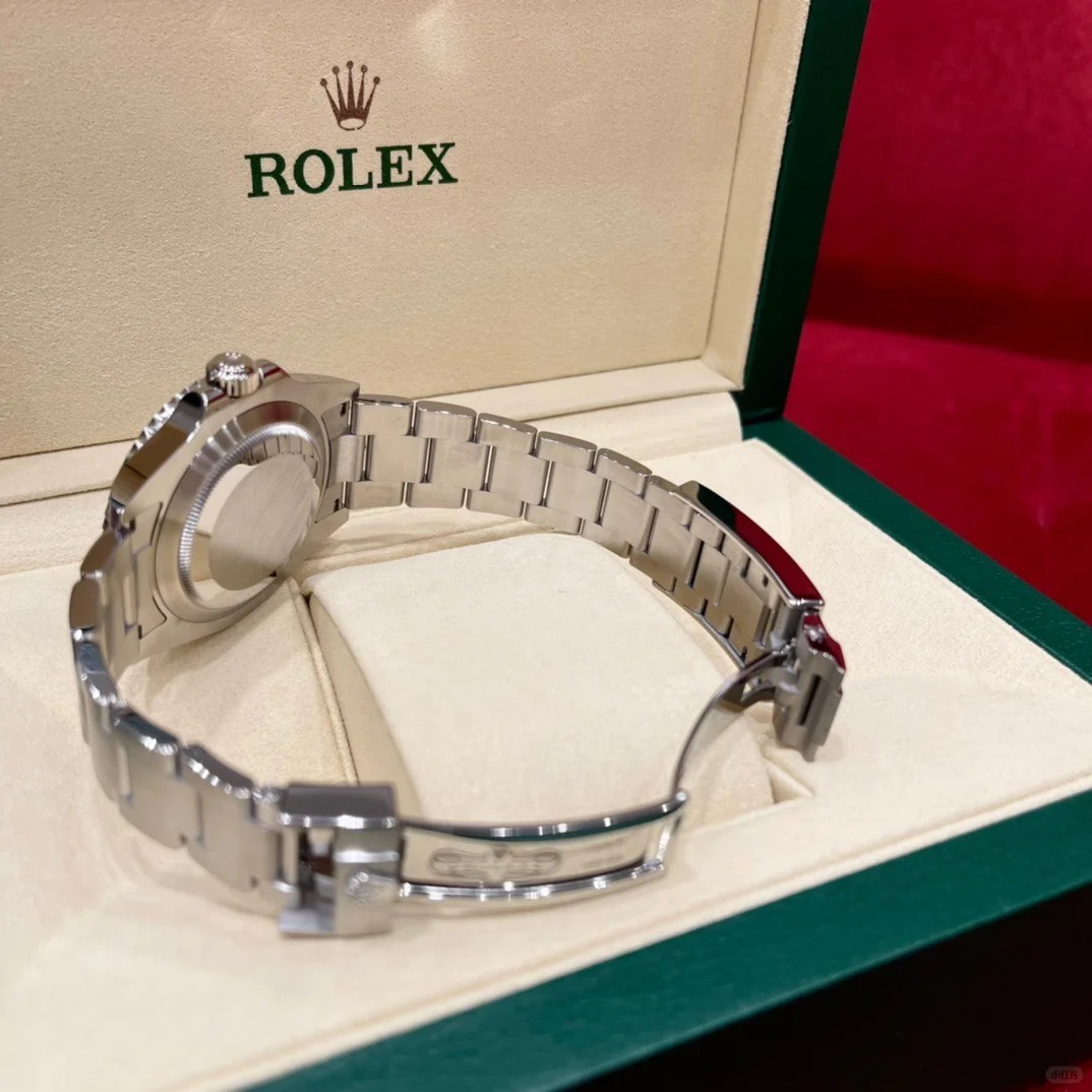 Submariner Date Starbucks Green Bezel Men's Watch 126610LV-0002