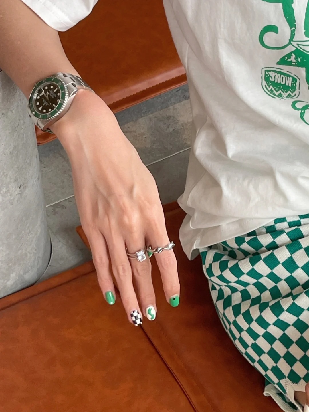 Submariner Date Hulk Oystersteel Men's Watch 116610LV-0002