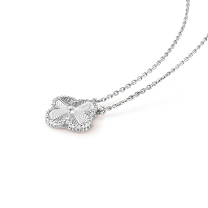 Vintage Alhambra pendant