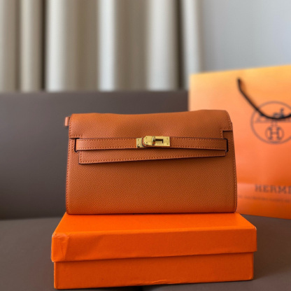 Epsom Kelly Wallet*