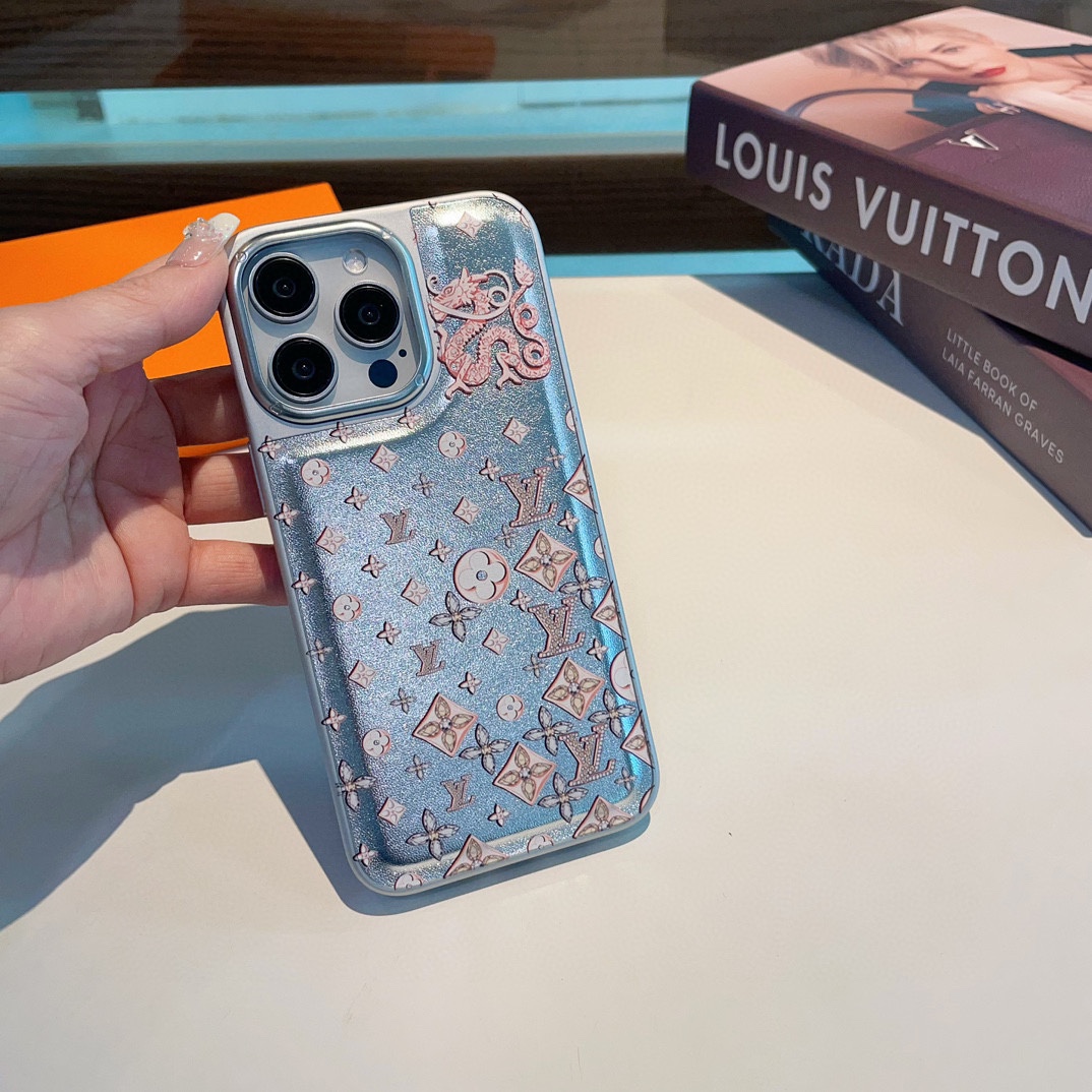 2-in-1 Cell Phone Case with Milk Dragon Pattern