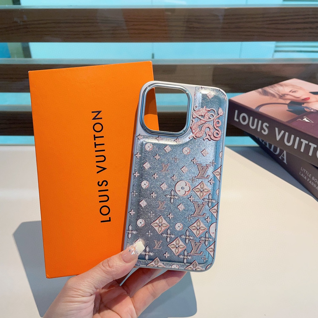 2-in-1 Cell Phone Case with Milk Dragon Pattern