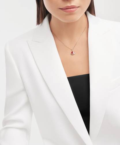 DIVAS DREAM NECKLACE