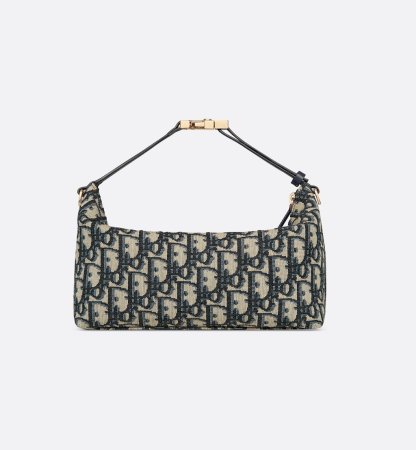 Medium Travel Nomad Pouch