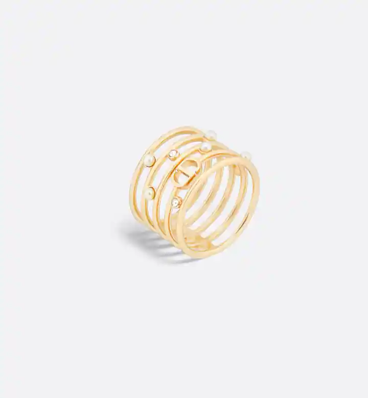 D-Backstage Ring