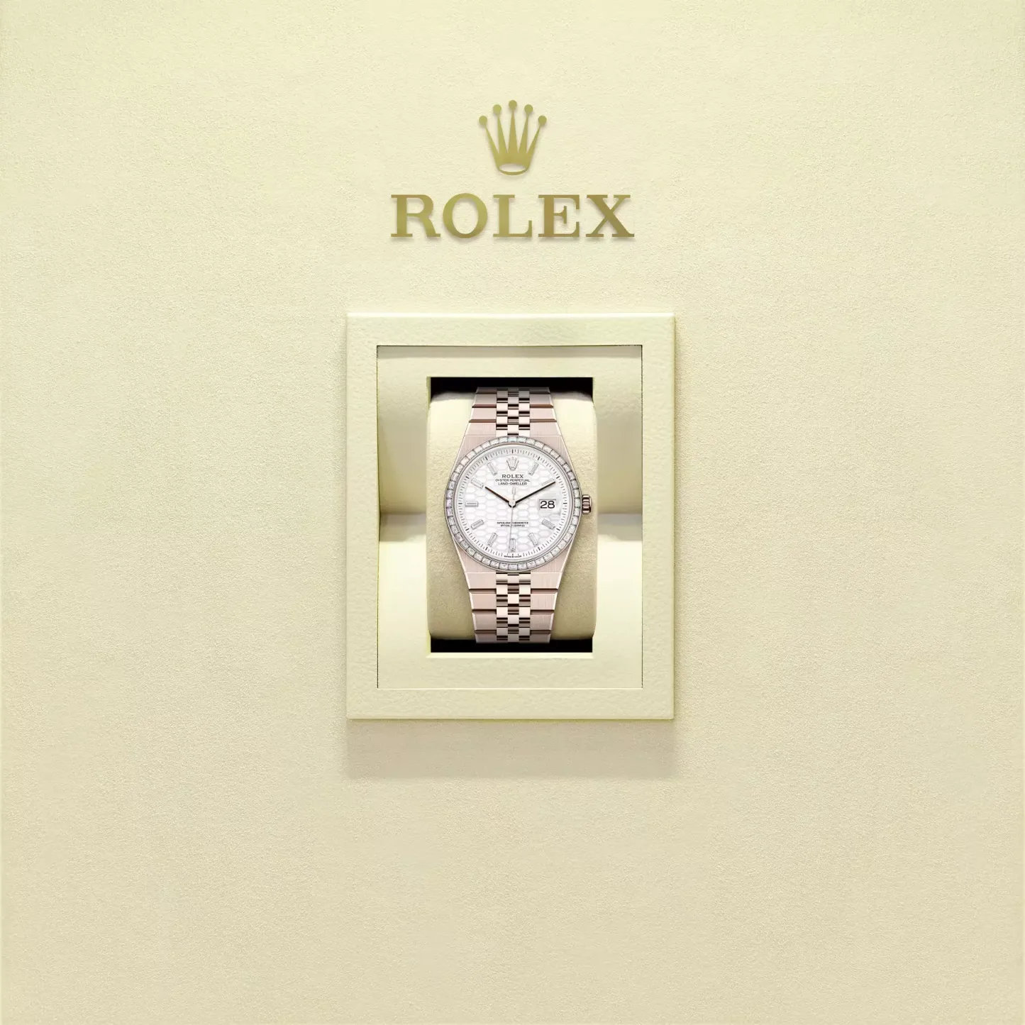 Land-Dweller 36, Oyster, 36 mm, Everose gold and diamonds  Reference 127285TBR