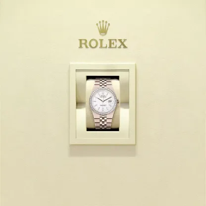 Land-Dweller 36, Oyster, 36 mm, Everose gold and diamonds  Reference 127285TBR