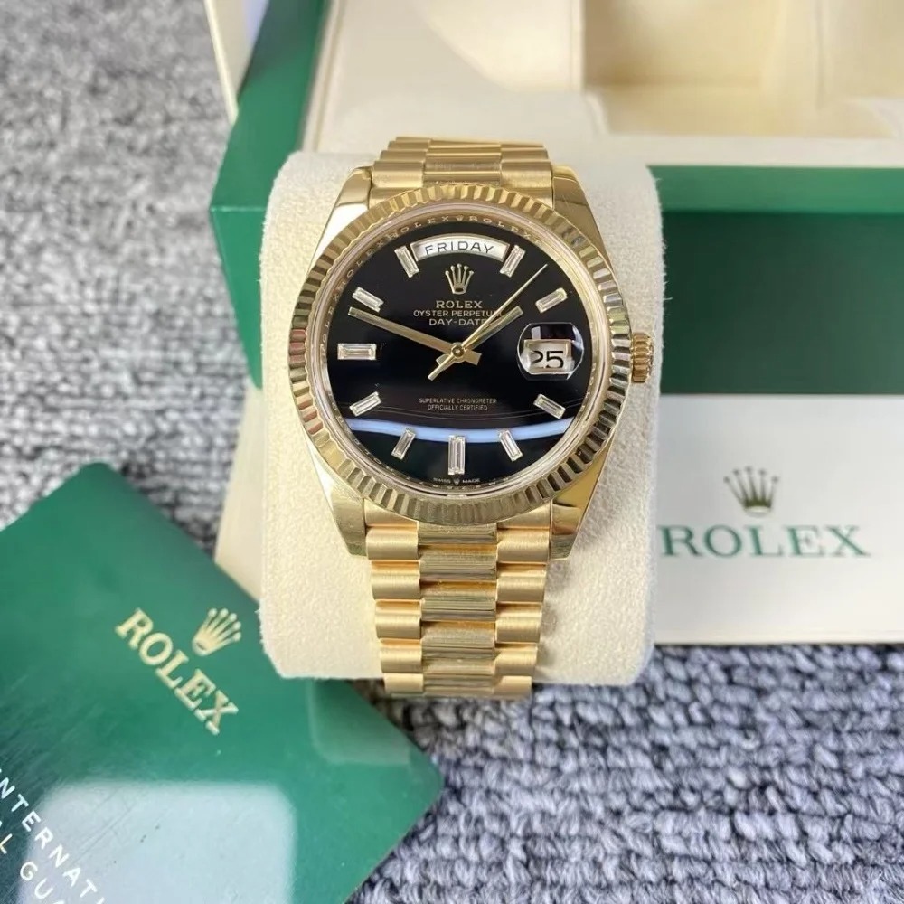 Day-Date 40  Oyster, 40 mm