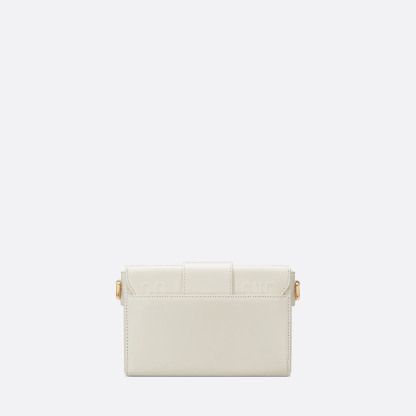 30 MONTAIGNE BOX BAG
