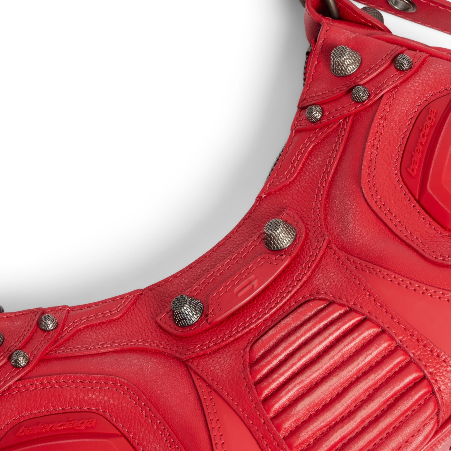 Women's Le Cagole Xs Shoulder Bag in Red