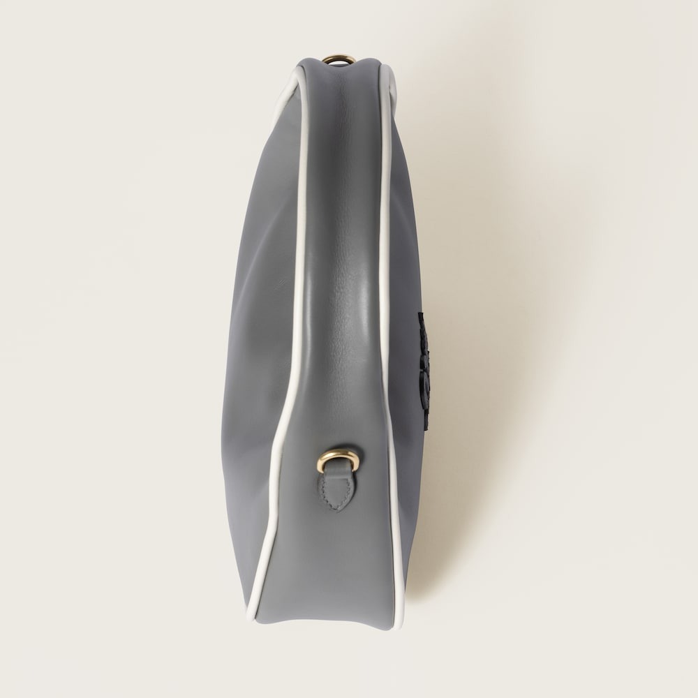 Wander leather bag